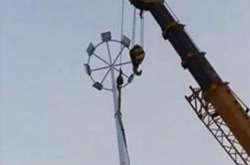 高桿燈動(dòng)輒高度二三十米，怎樣保證高桿燈的牢固和安全--高桿燈安裝前應(yīng)注意哪些問(wèn)題呢？